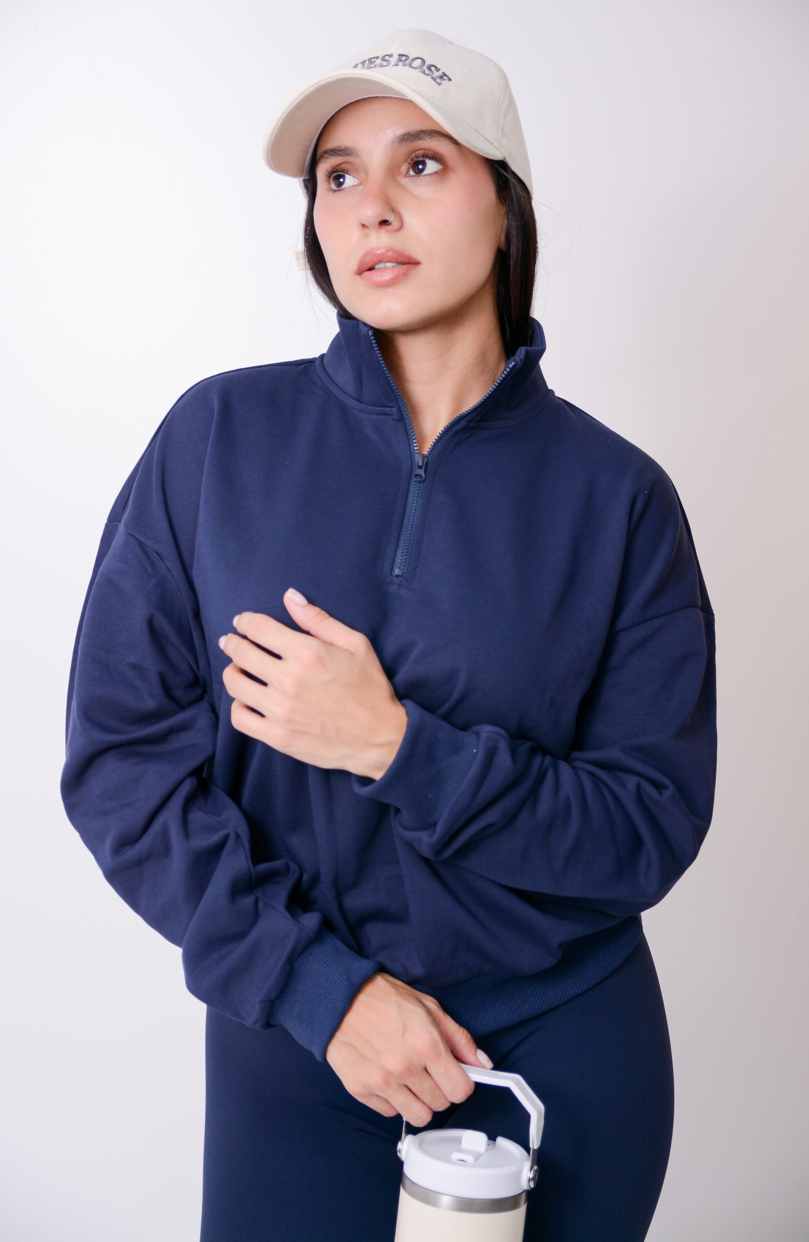 sudadera oversize laos buzo deportivo medio cierre. sudadera oversize laos buzo deportivo, cuello medio cierre.transpirable. sudadera-laos-oversize-medio-cierre-gym.jpg